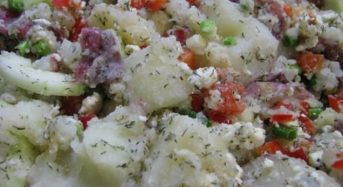 Enjoy with Veeba Caesar Salad Dressing
